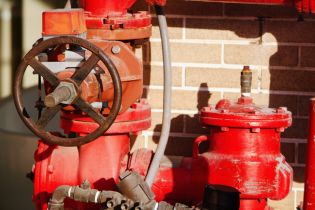 Znajomość funkcjonowania i budowy urządzeń przeciwpożarowych przez osobę odpowiedzialną za sprawy ochrony przeciwpożarowej