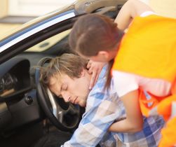 Świadek wypadku w drodze do lub z pracy – czy zawsze trzeba go wysłuchać?