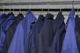 Czy odzież ochronna może być używana wspólnie przez wielu pracowników?