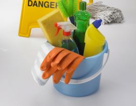 Substancje szkodliwe dla zdrowia w ocenie ryzyka zawodowego sprzątaczki 