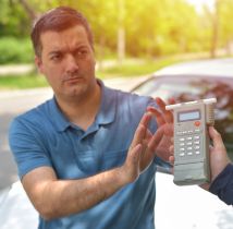 Przedświąteczne kontrole trzeźwości pracowników – co wolno pracodawcy?