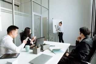 BHP w małej firmie – co należy do obowiązków pracodawcy?